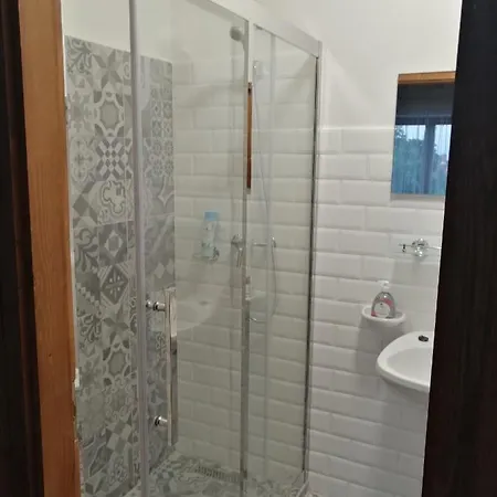 Zempleni Tuenderkert Vendeghaz 3* Fuzerkomlos