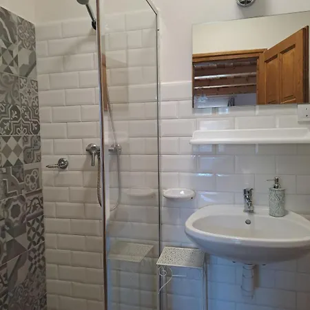 Zempleni Tuenderkert Vendeghaz Fuzerkomlos